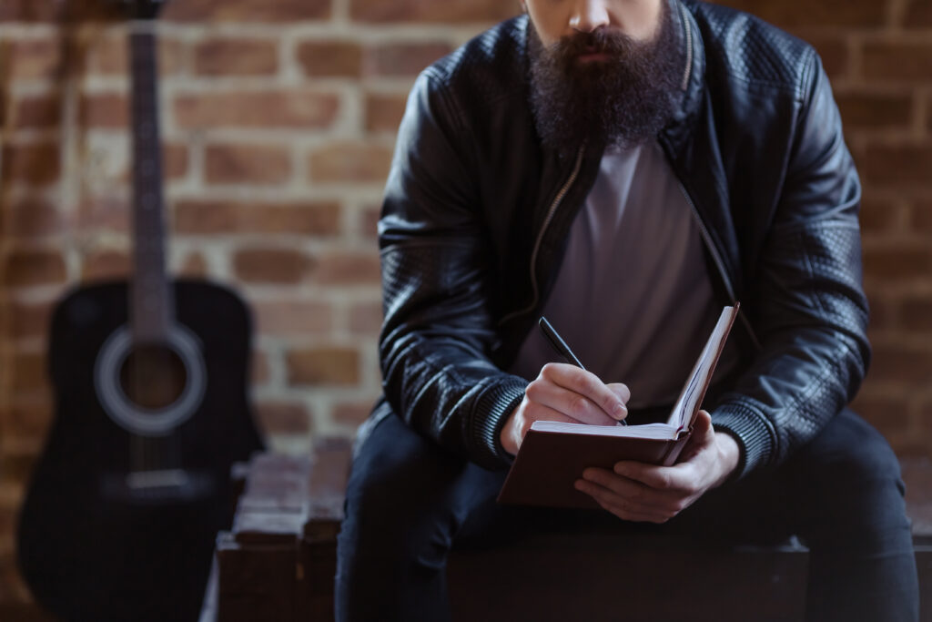 Aspiring artist turning his writing into recovery.